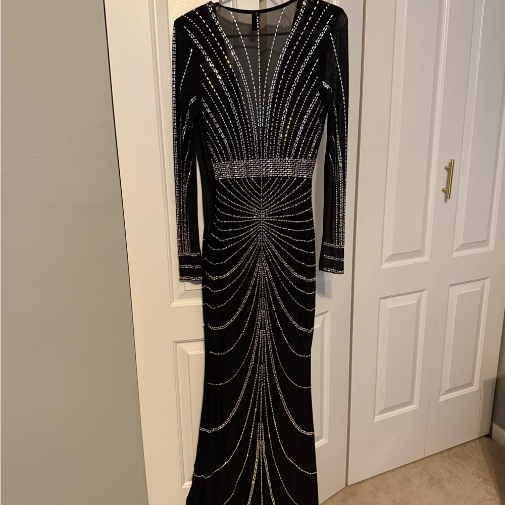 Windsor Black Long-Sleeve Beaded Evening Dress